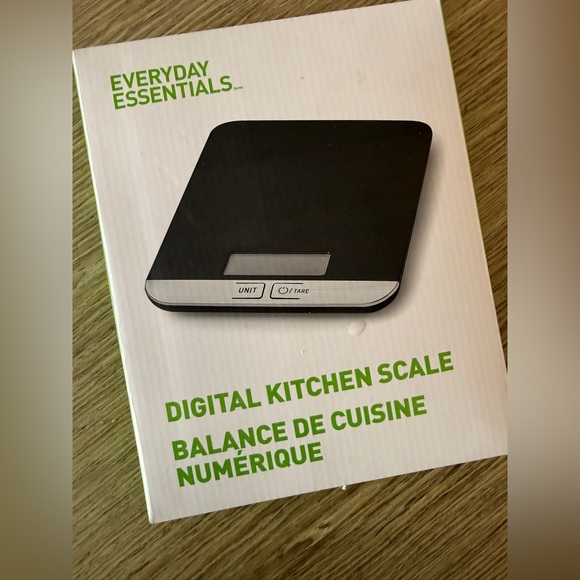 Everyday Essentials Digital Kitchen Scale - Picture 1 of 5